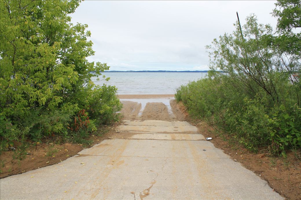 4 Mile road end 4 Mile road end